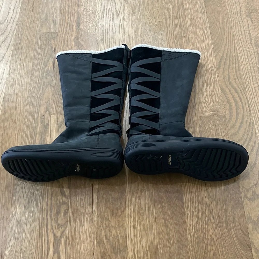 Teva Women's Gray Leather Tall Waterproof Sherpa Lined Boots